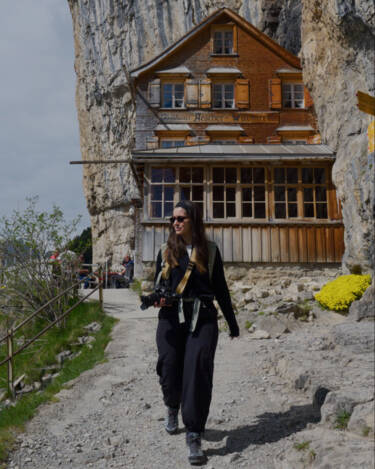 Nikon magazine - vertical video with Memories from Abroad